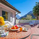 Casa Del Sole Apartment Colico